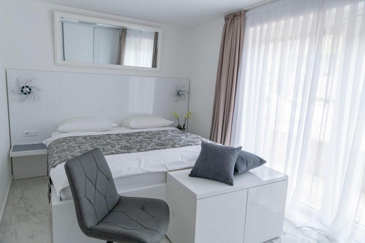 Apartments Petra Krk Krk Town Zewnętrze zdjęcie