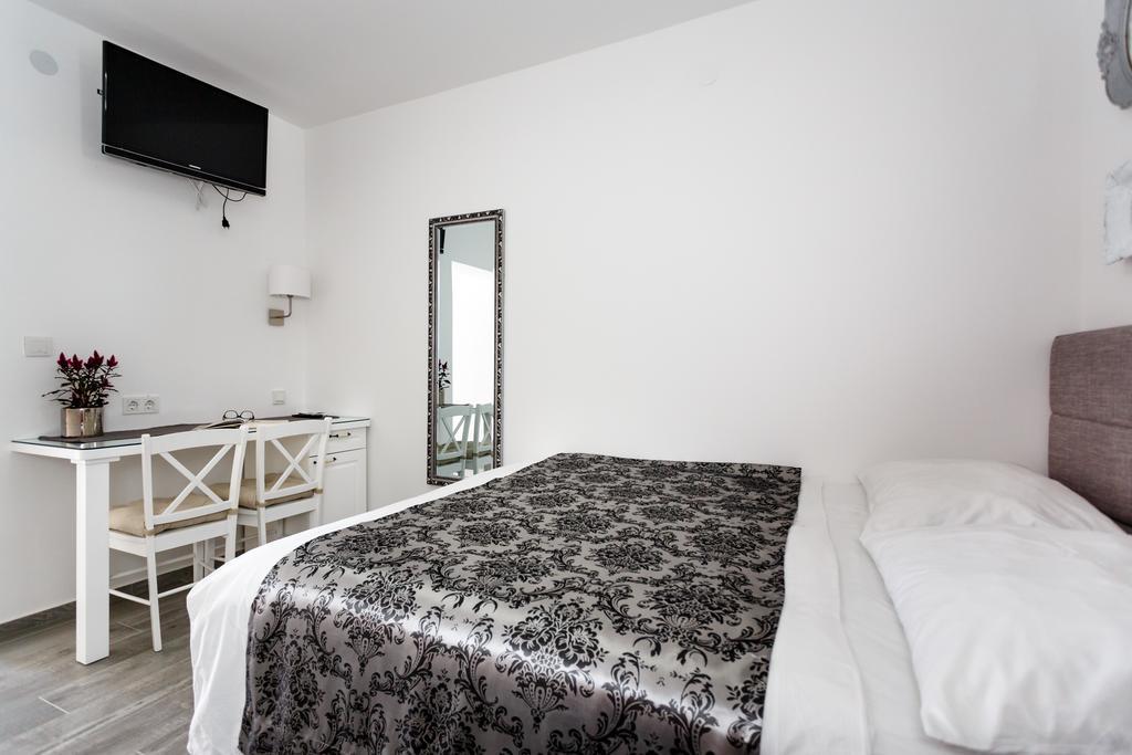 Apartments Petra Krk Krk Town Zewnętrze zdjęcie