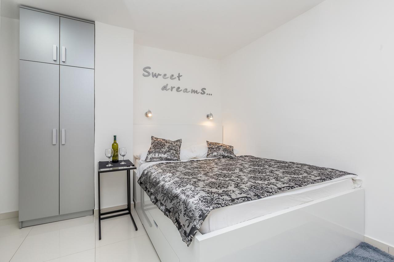 Apartments Petra Krk Krk Town Zewnętrze zdjęcie