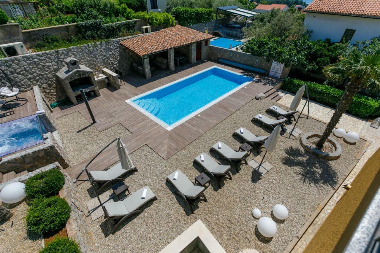 Apartments Petra Krk Krk Town Zewnętrze zdjęcie